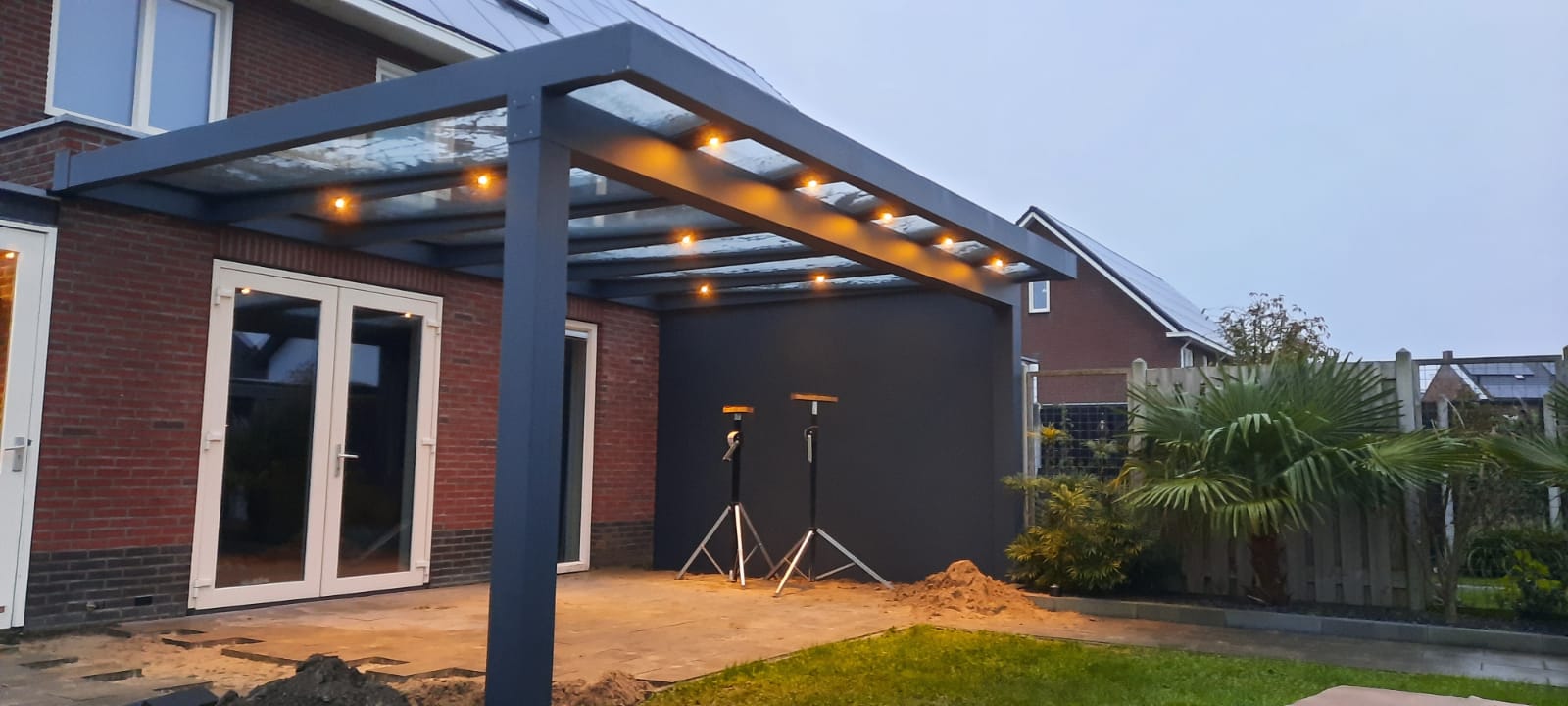 Ultraline_classic__veranda_aluminium_overkapping_verlichting_15